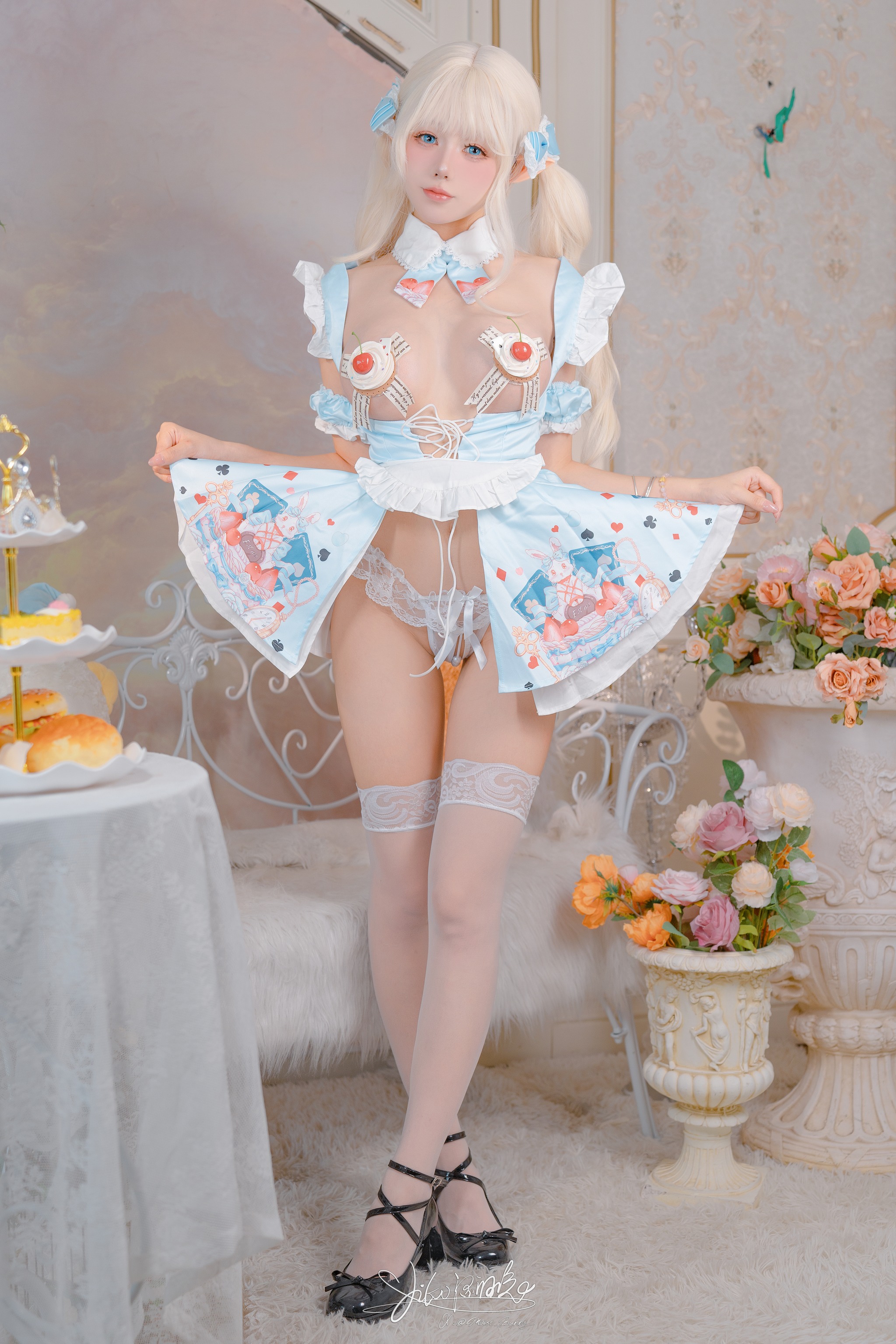 咬一口兔娘 - NO.198 (Yiko湿润兔) 爱丽丝蛋糕 [57P]-XikXak